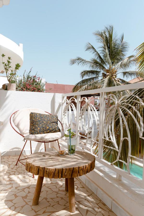 サリー・ポルチュダル Casa Louka Bed & Breakfast エクステリア 写真